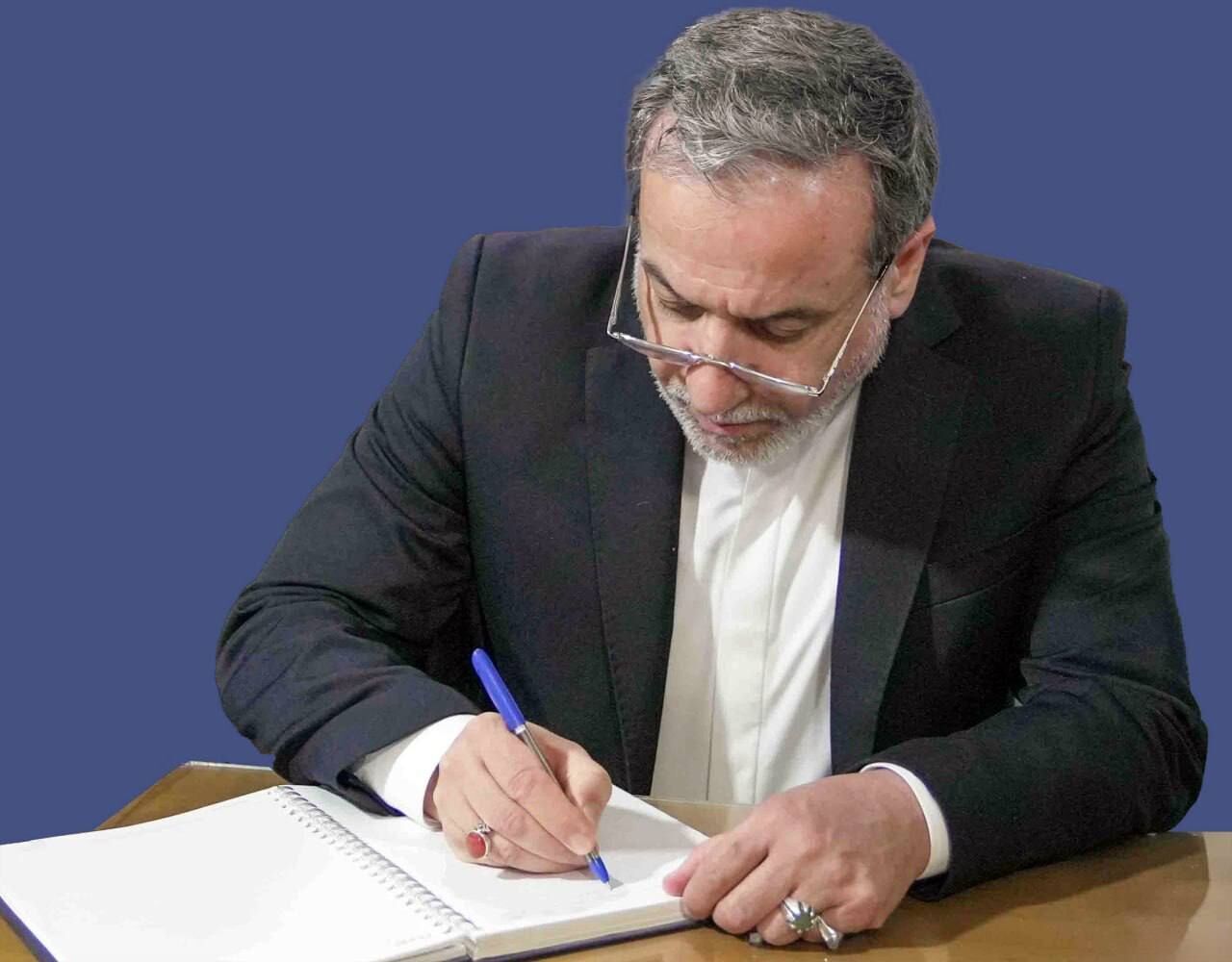 عراقچی: سه کشور اروپایی صلاحیت حقوقی برای بازگشت خودکار تحریمها را ندارند