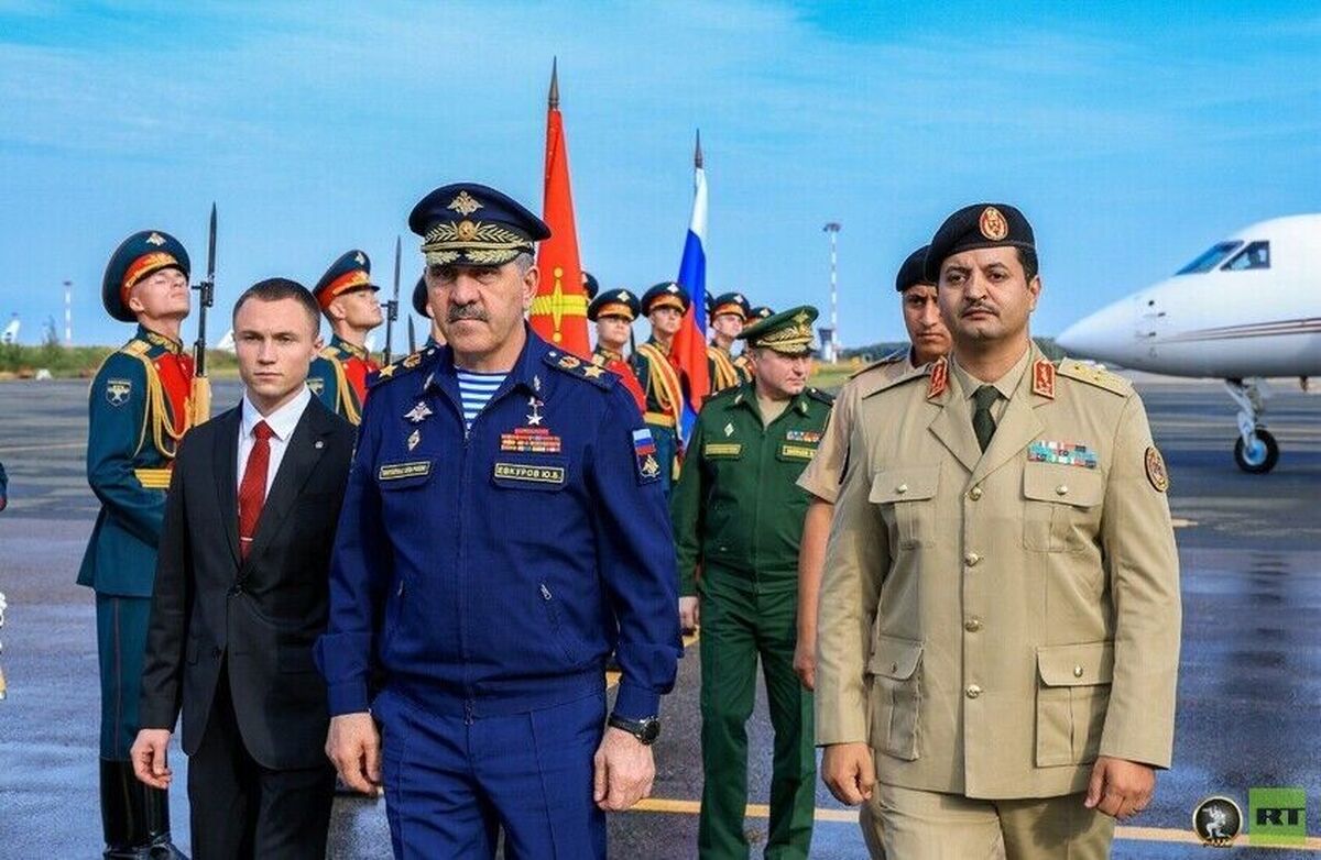 سفر رئیس ستادکل نیرو‌های مسلح لیبی به مسکو