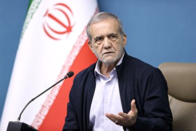 پزشکیان خطاب به دانش آموزان: همه شما طلا هستید + فیلم