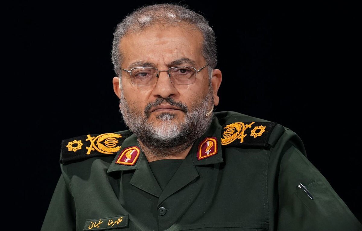 حکیمانه‌ترین تصمیم امام (ره) پذیرش قطعنامه بود