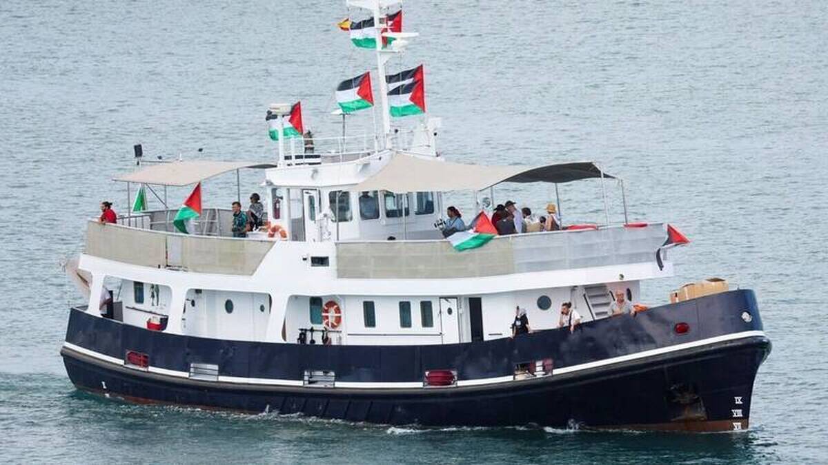 کشتی‌ مینکو ناوگان جهانی صمود با موفقیت به آب‌های غزه رسید + فیلم