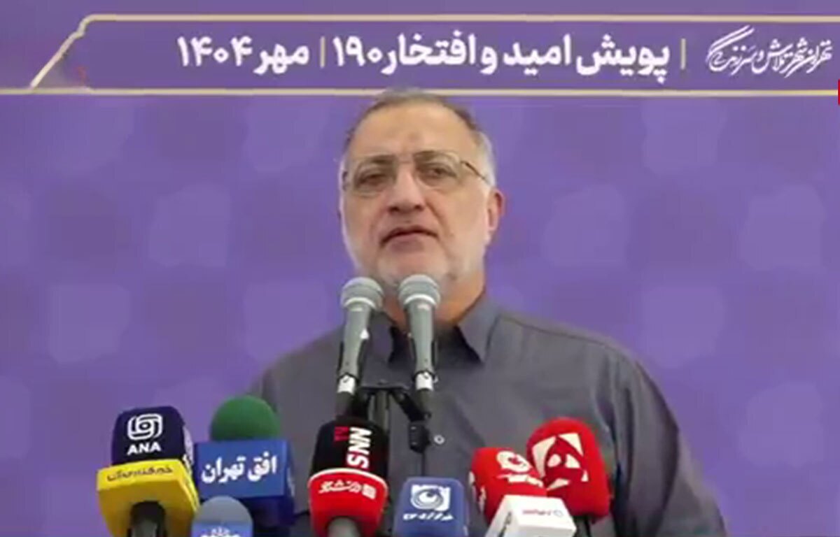 شهدا به ما عزتی دادند که در این ۴۷ سال سر پیش کسی خم نکنیم