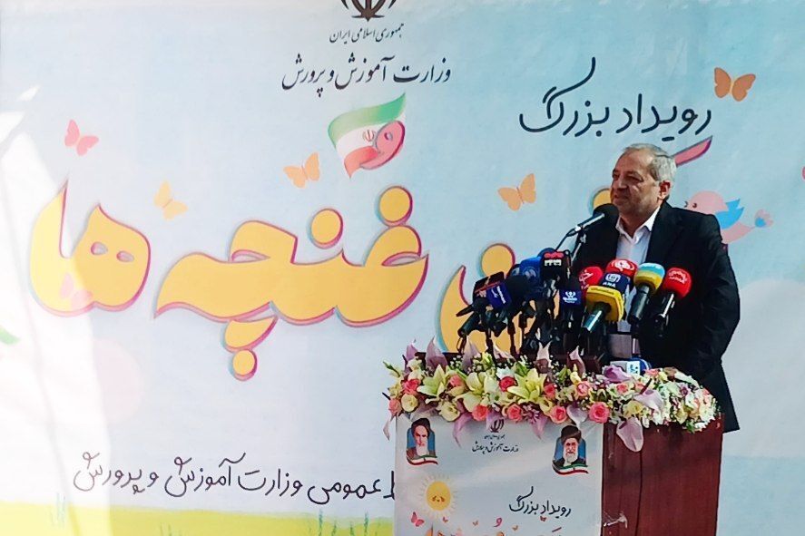 کاظمی: بازنگری در محتوای پیش‌دبستانی جزو اولویت‌ها است