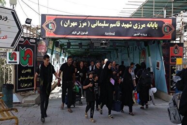 تردد ۵.۷ میلیون زائر از مهران؛ در نیمه نخست سال جاری