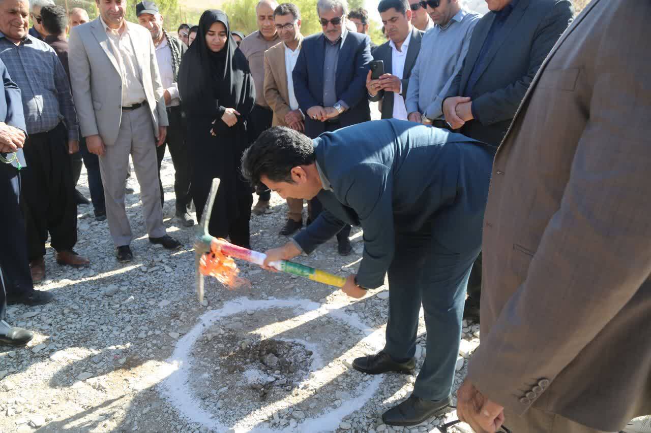 کلنگ&zwnj;زنی حفر چاه آب شرب جدید در بخش سیوان شهرستان ایلام