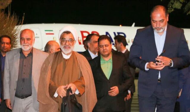 سفر دبیر شورای عالی انقلاب فرهنگی به کرمان