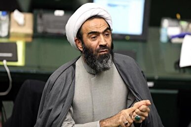 نقدعلی: از خون برادر شهیدت خجالت بکش / به خدا ولنگاری ناامنی می‌آورد + فیلم