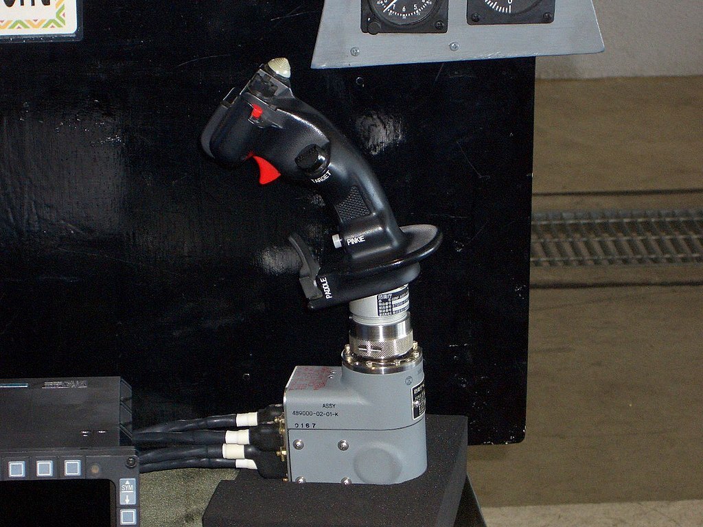 وقتی شرکت میتسوبیشی جت جنگی تولید میکند! / بررسی جنگنده میتسوبیشی اف 2 نسخه ژاپنی جنگنده اف16