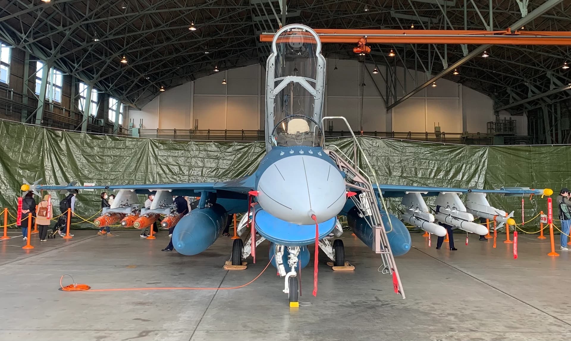 وقتی شرکت میتسوبیشی جت جنگی تولید میکند! / بررسی جنگنده میتسوبیشی اف 2 نسخه ژاپنی جنگنده اف16