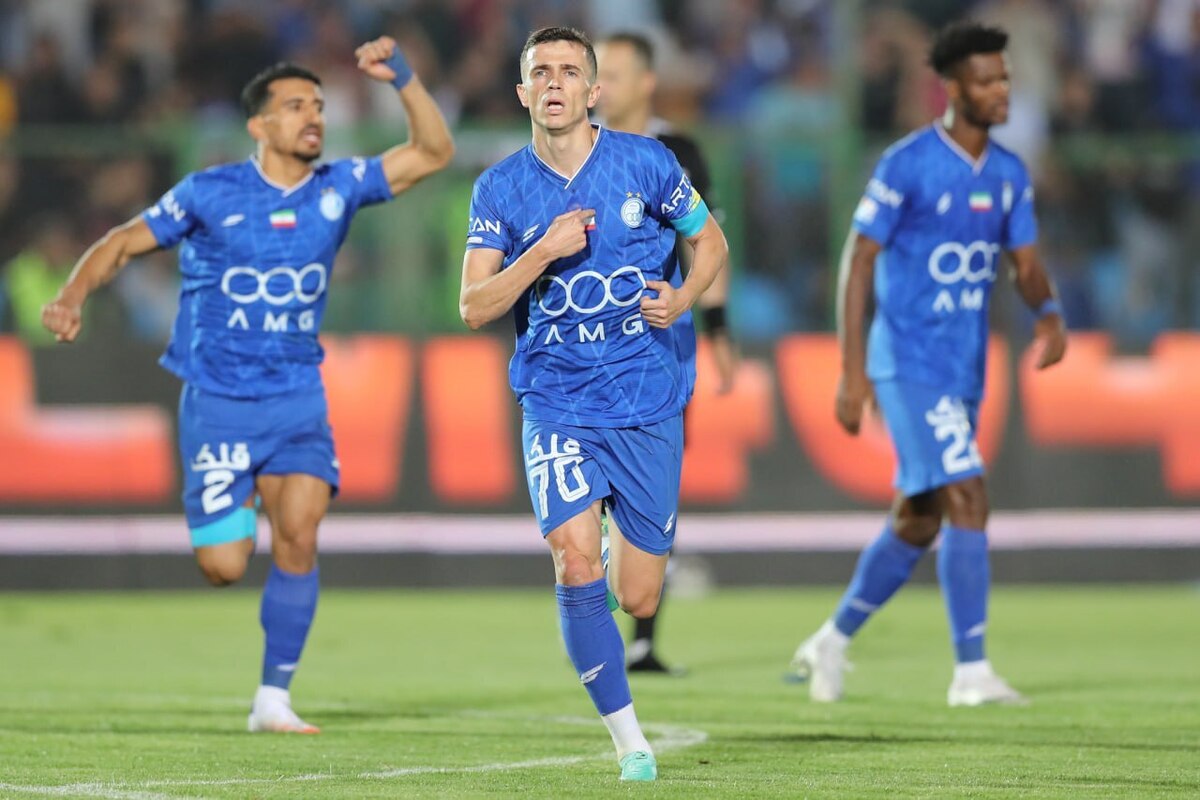 ترکیب استقلال مقابل چادرملو مشخص شد / ساپینتو رامین و اندونگ را نیمکت نشین کرد