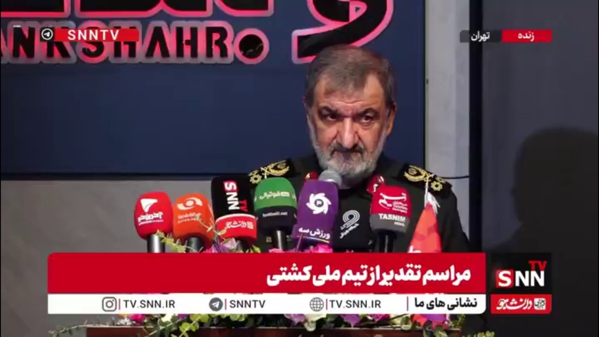 سرلشکر رضایی: سلام نظامی کشتی‌گیران و ورزشکاران یک دفاع جانانه‌ از ایران است