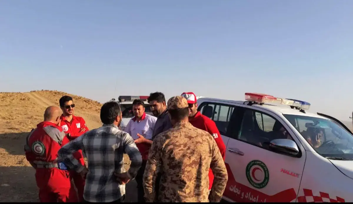 تلاش امدادگران برای پیدا کردن زن کمیجانی