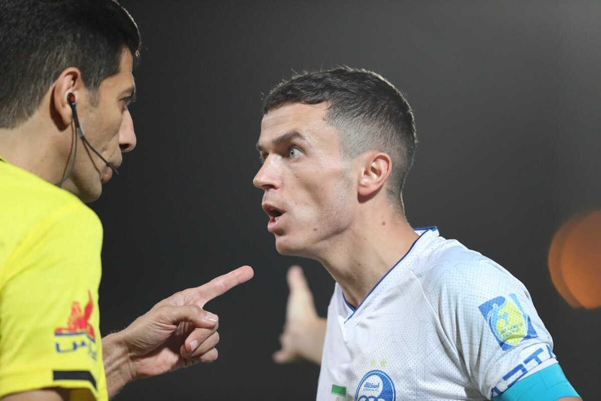 خلاصه بازی استقلال 1-1 چادرملو / ساپینتو بازی را باخت و به سیم آخر زد