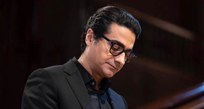 وداع احساسی همایون شجریان با مادر + متن