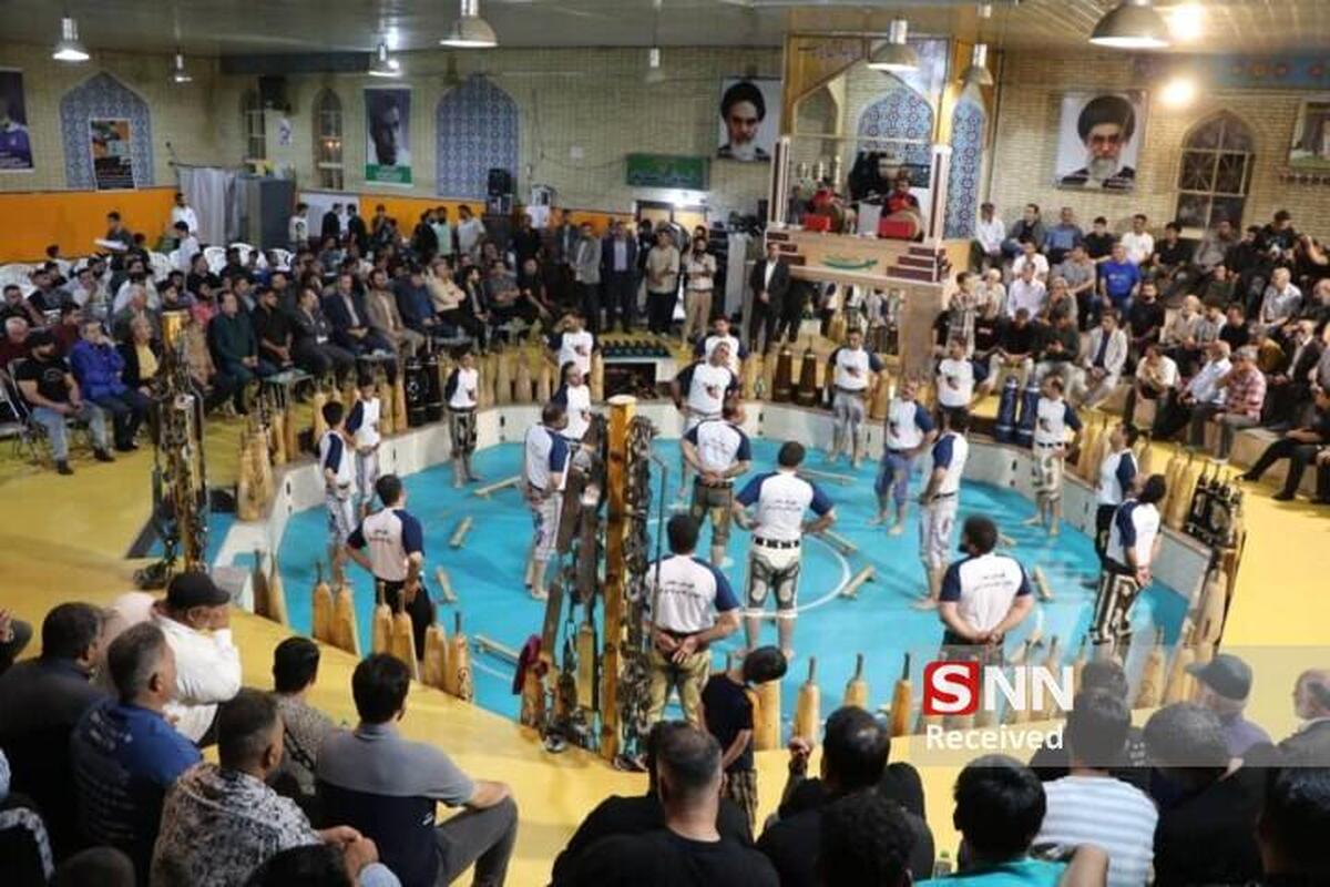 شال پهلوانی بر گردن قهرمان کشتی جهان؛ پیوند افتخار جهانی با آیین کهن