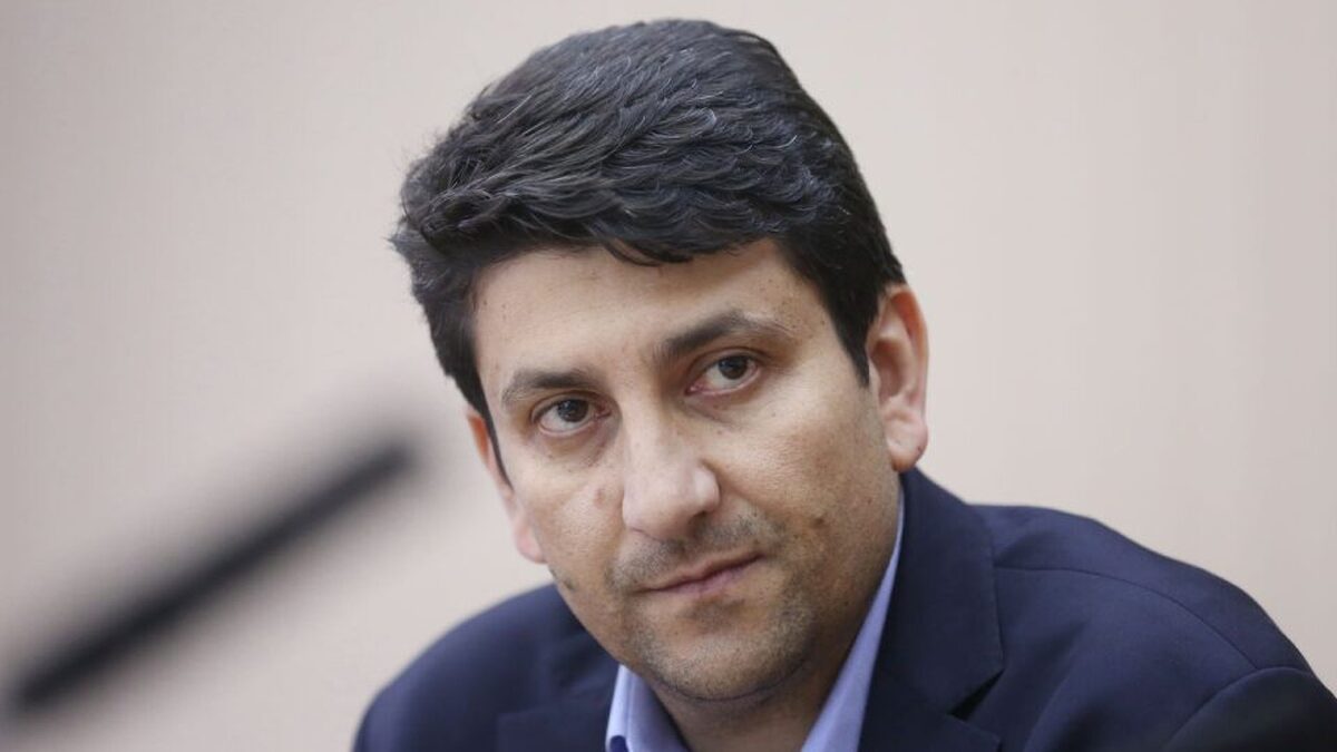 وزیر ارتباطات: تصمیمگیری درباره رفع فیلتر با شورای عالی فضای مجازی است