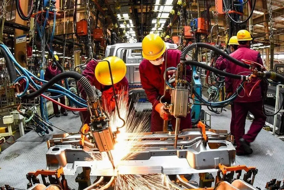 تمدید یک ماه بسته حمایتی صنایع/کارگروه مشترک اتاق ایران و بانک مرکزی تشکیل شود