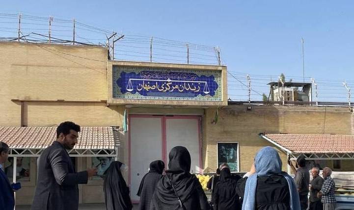 حضور بیش از ۴۰ خبرنگار و عکاس از ۲۵ رسانه مختلف در یازدهمین تور نظارتی قوه قضاییه در استان اصفهان