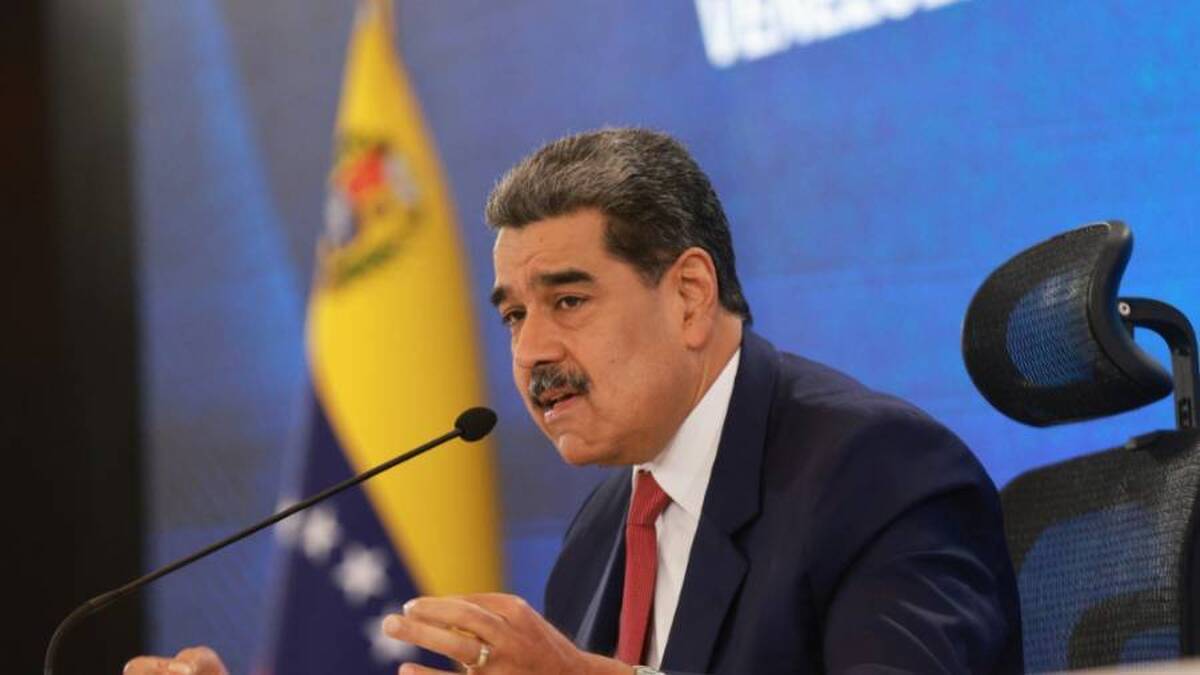 هشدار مادورو به آمریکا:حمله به ونزوئلا منطقه رابه آتش میکشد