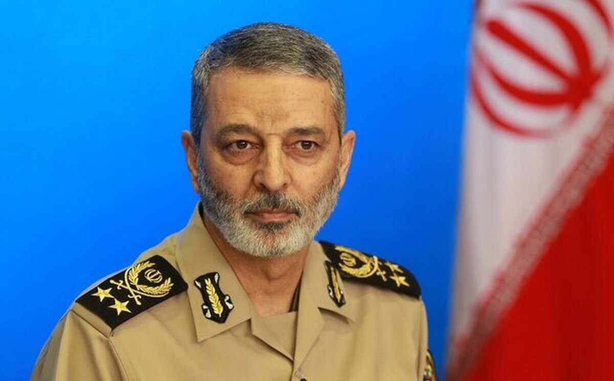 سربازان شجاع ایران اسلامی دشمنان را از کرده خود پشیمان کرده‌اند