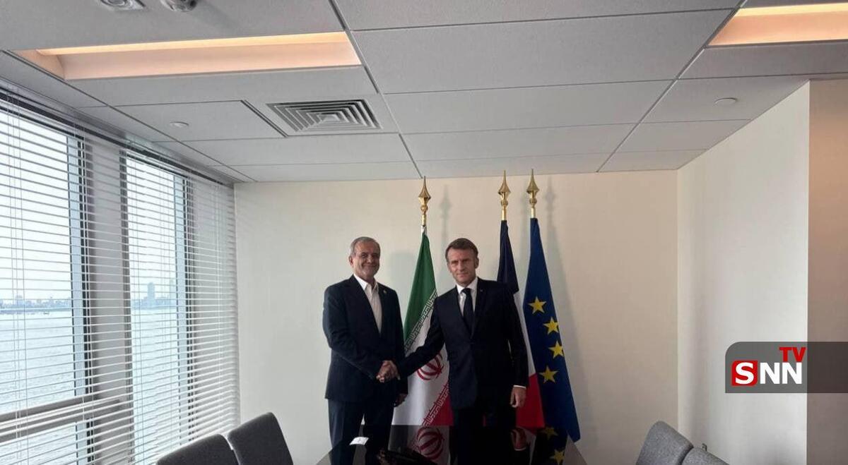 روسای جمهور ایران و فرانسه با یکدیگر دیدار کردند