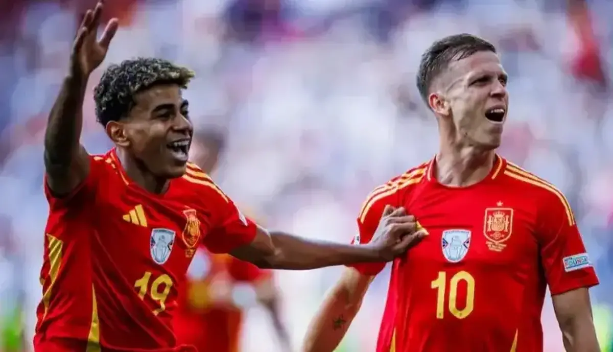 اسپانیا یک قدم تا رکورد جهانی ایتالیا؛ ۲۸ بازی بدون شکست برای لاروخا