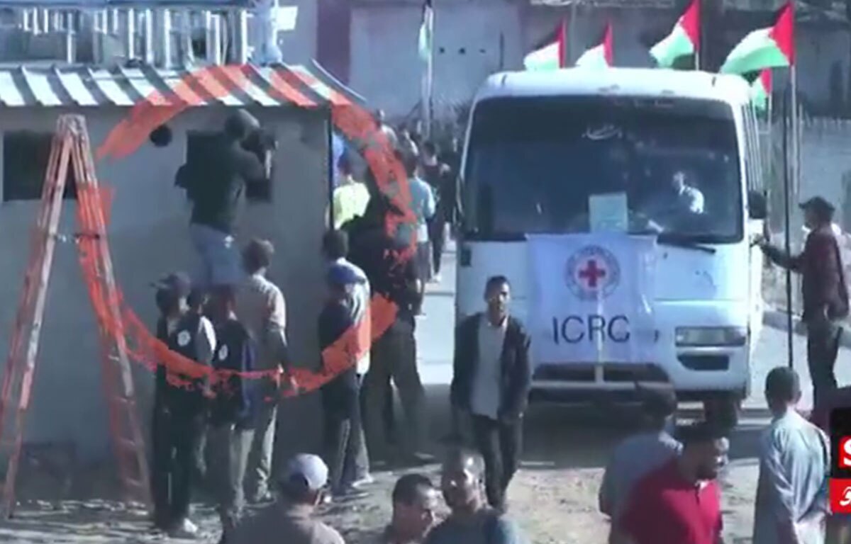 زندگی در غزه جریان دارد، حتی در میانه تبادل اسرا