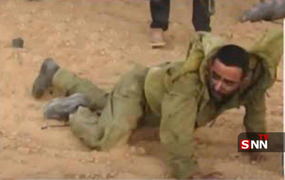 تحویل نمرود کوهن نظامی تانکسوار اسیر اسرائیلی + فیلم و عکس