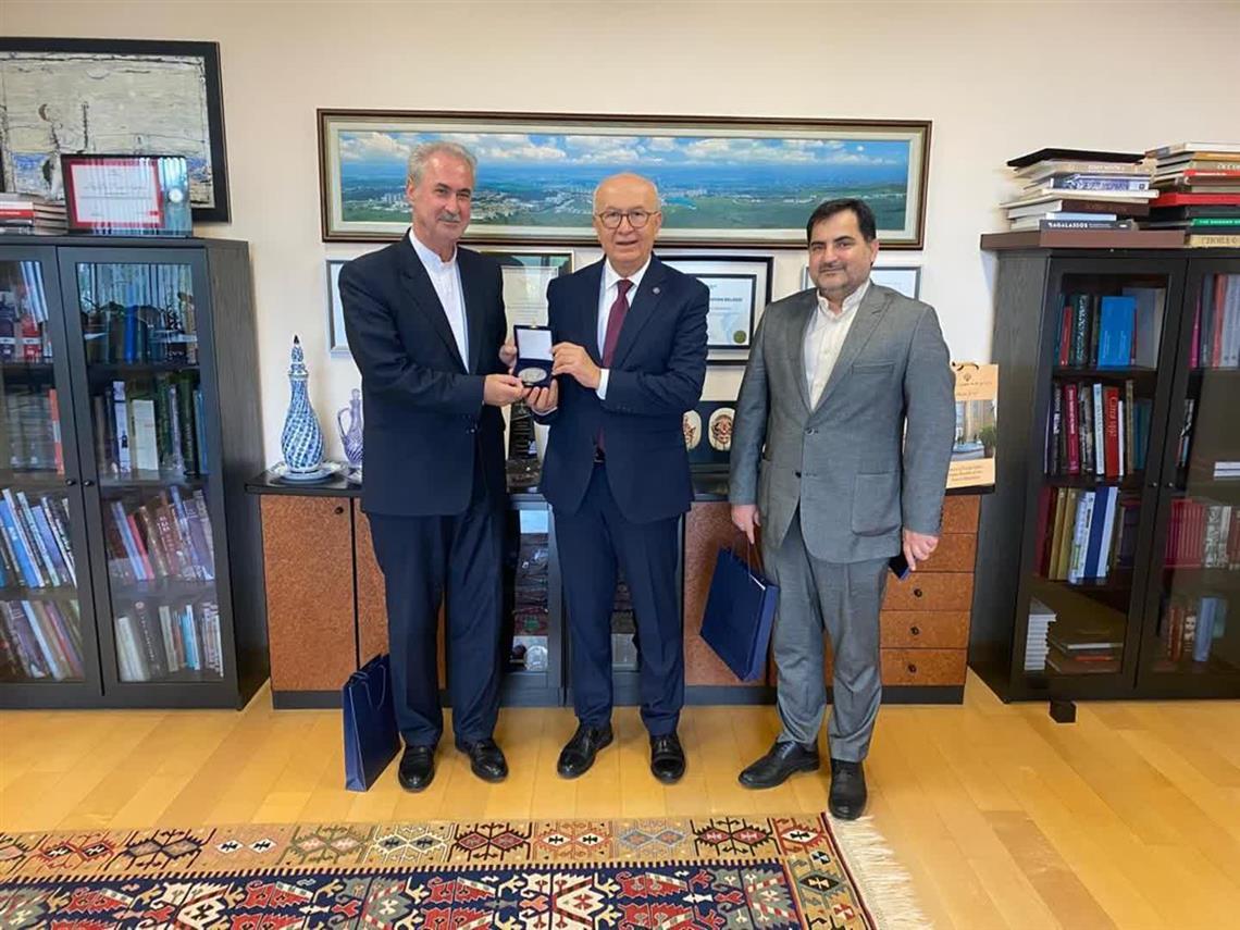 تقویت همکاری‌های دانشگاهی ایران و ترکیه/ دیدار رایزن علمی ایران با مسئولان دانشگاه‌های ترکیه