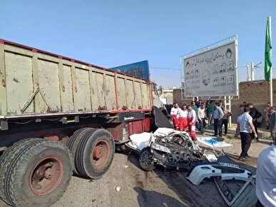 جان باختن پنج نفر از کادر درمان در یک سانحه رانندگی 