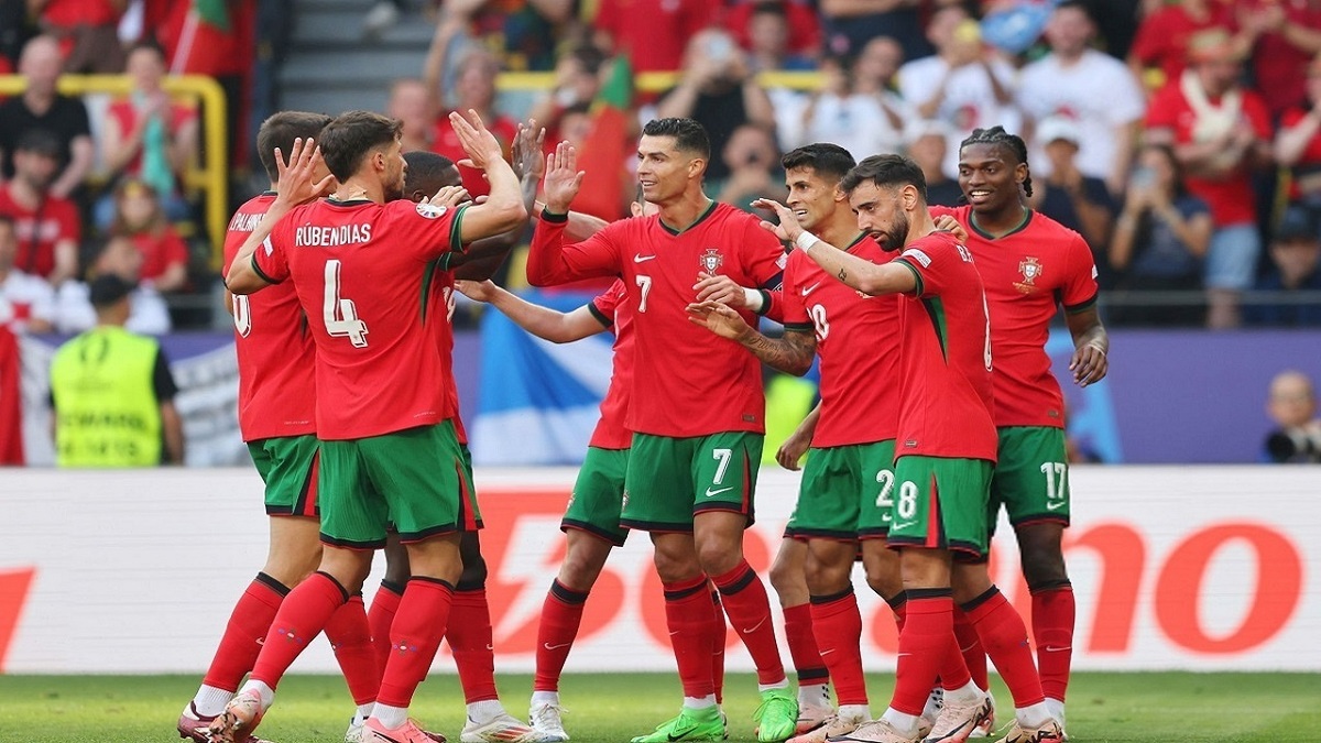 پخش زنده بازی پرتغال و مجارستان / کاپیتان رونالدو به دنبال گلزنی