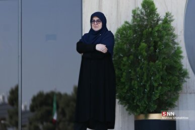 نمایی جالب از فاطمه مهاجرانی در حاشیه جلسه هیات دولت + فیلم