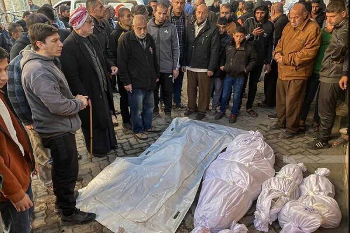 تحویل پیکرهای گمنام با دستان و چشمان بسته