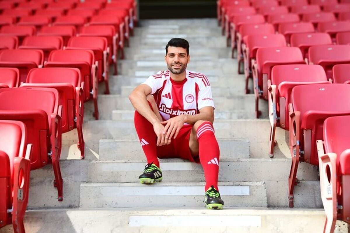 پوستر ویژه المپیاکوس برای مهدی طارمی + عکس