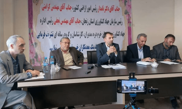 واگذاری ۱۷ هزار هکتار از اراضی زنجان برای ایجاد مزارع خورشیدی