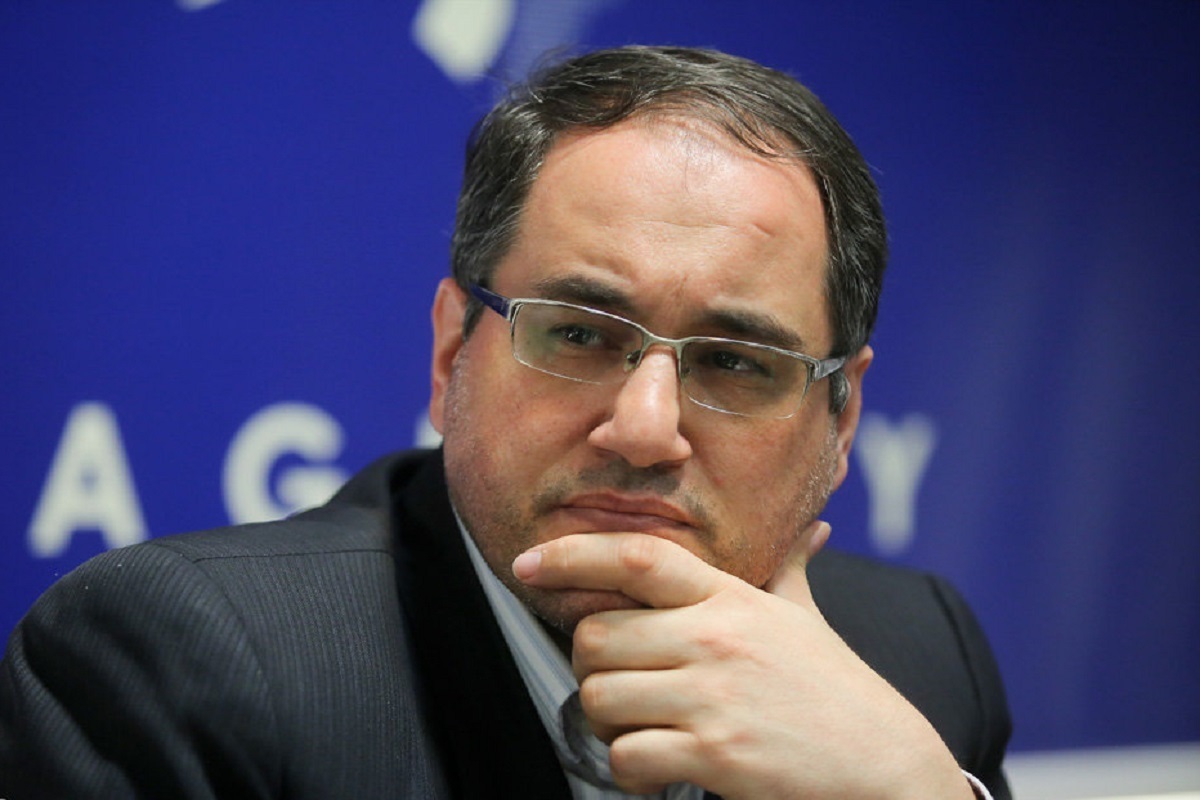 نگاهداری: باید رویکرد هیبریدی را در حکمرانی کشور پیش بگیریم