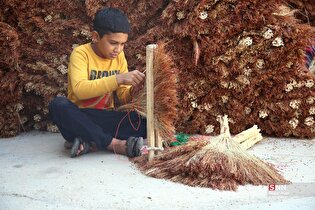 جاروبافی در روستای ملاحسن