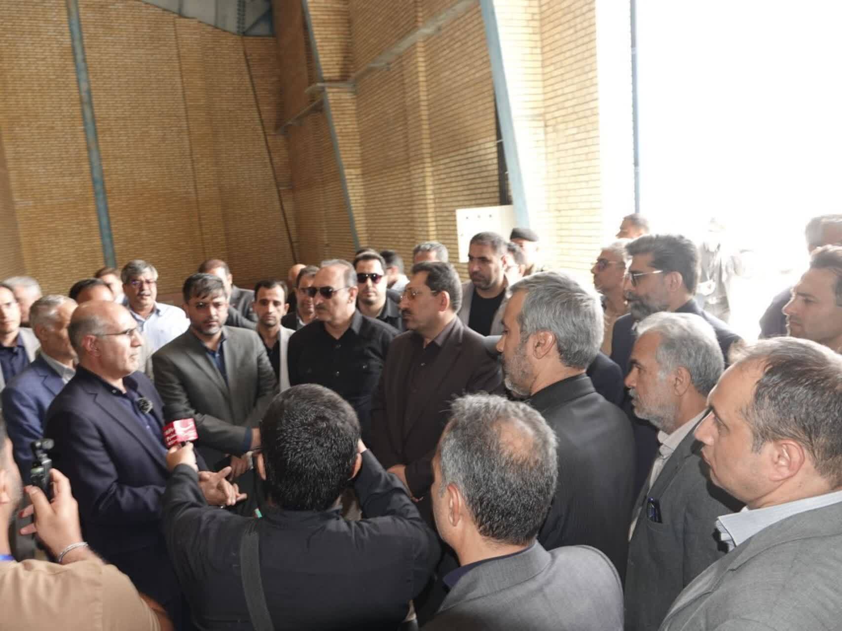 کارخانه لاستیک هامون تایر پس از گذشت ۱۰ سال کماکان درگیر وعدههای نافرجام کارخانه لاستیک هامون تایر پس از گذشت ۱۰ سال کماکان درگیر وعدههای نافرجام