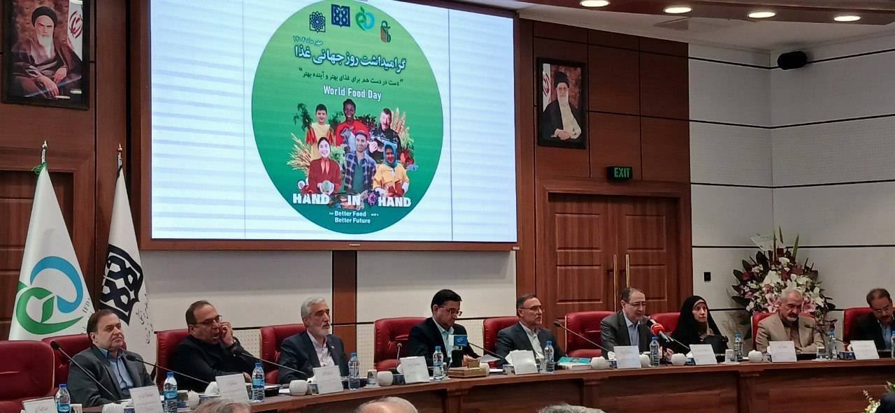 هشدار عضو کمیسیون بهداشت درباره تاریخ انقضا مواد غذایی وارداتی / روی بحث غذا باید نظارت ویژه داشت + فیلم