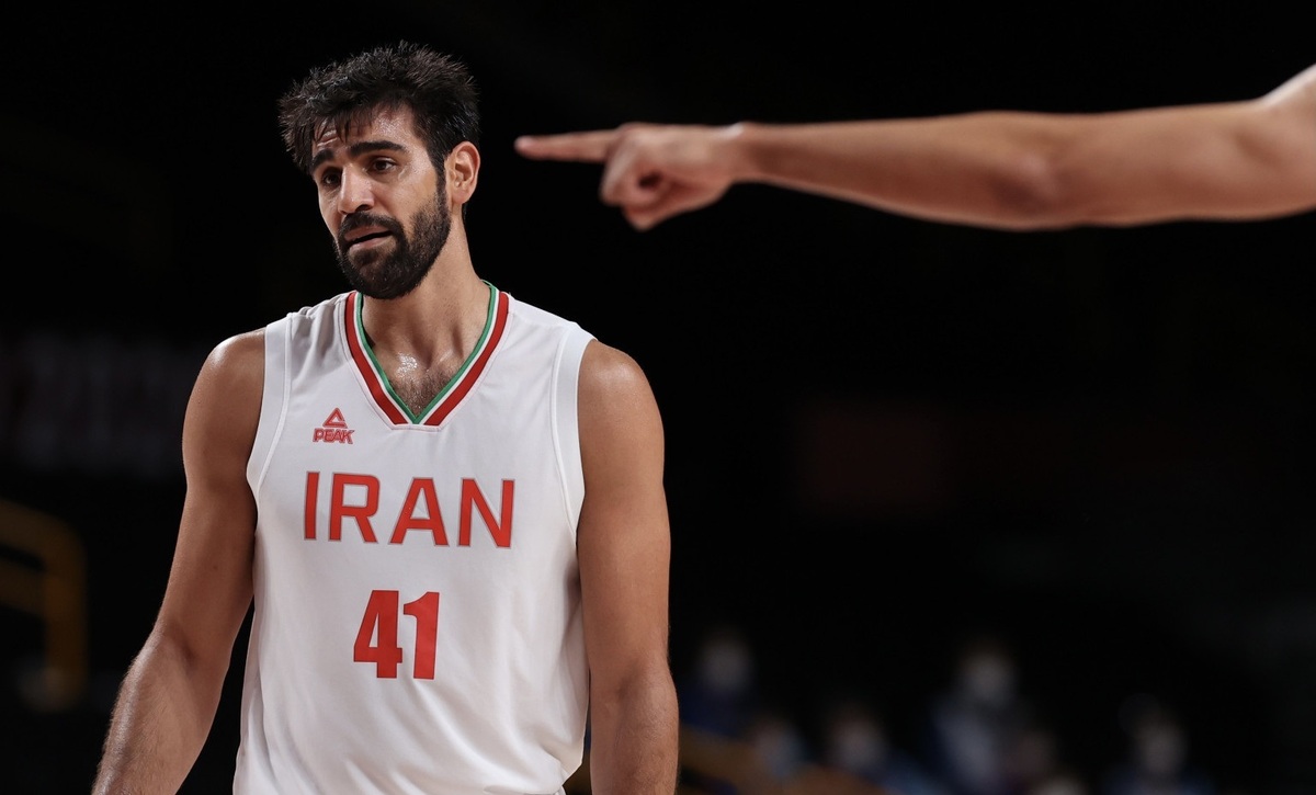 گلایه کاپیتان تیم ملی بسکتبال ایران از شرایط موجود!