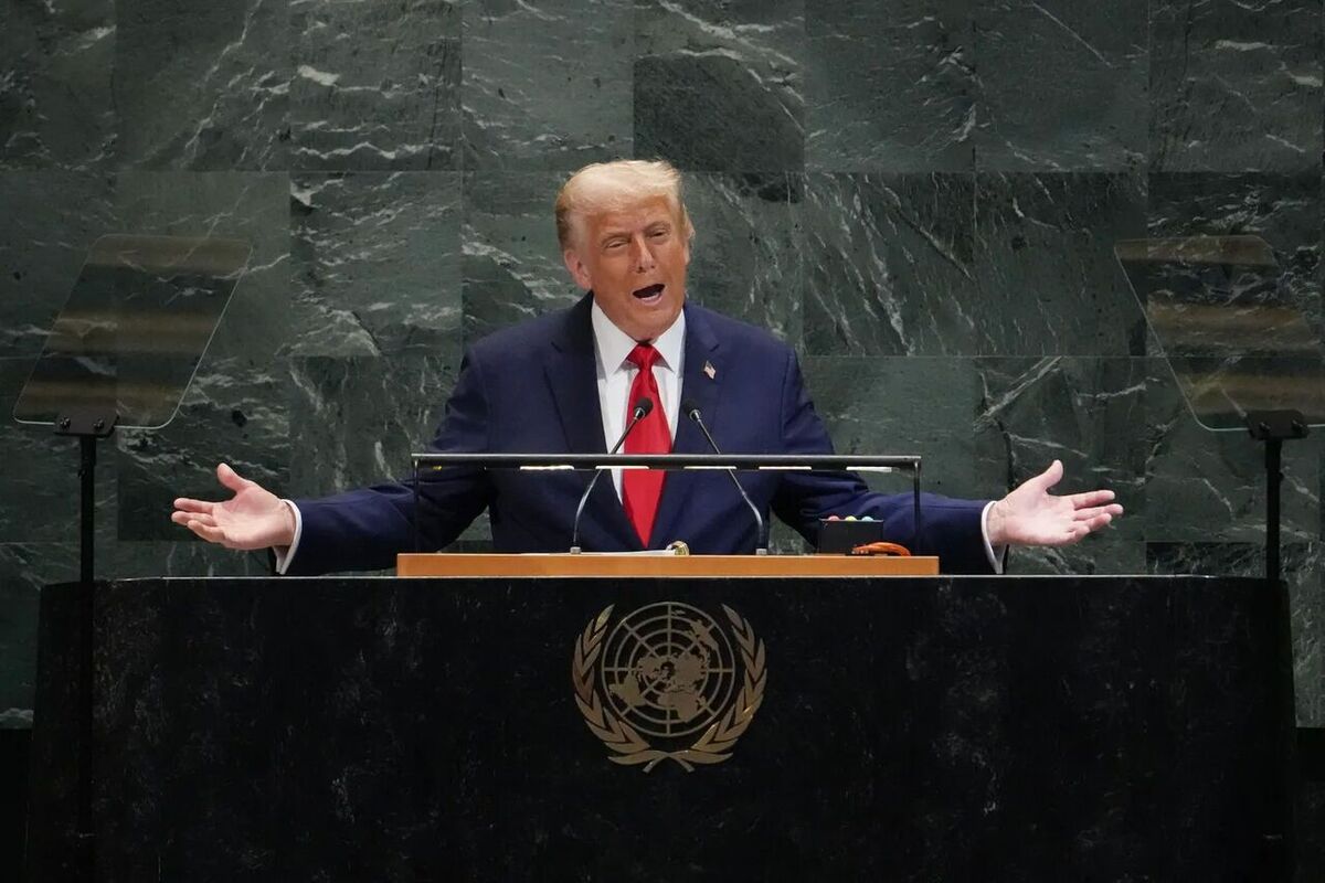 ترامپ: ما بیشترین کاهش مالیات را داشته ایم  / دموکرات‌ها بی دلیل با این لایحه مخالف هستند + فیلم