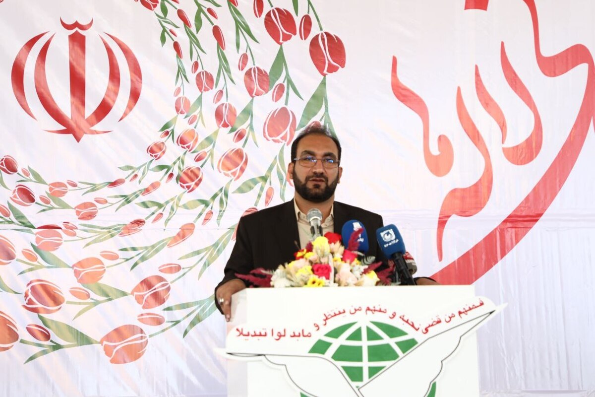 برگزاری مراسم ملی گلباران گلزار شهدا در ایلام