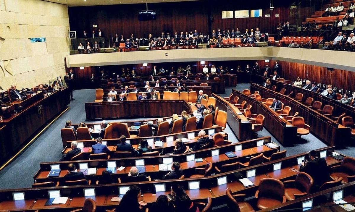 با یک رای بیشتر؛ کنست رژیم صهیونیستی اعمال حاکمیت بر کرانه باختری را تصویب کرد