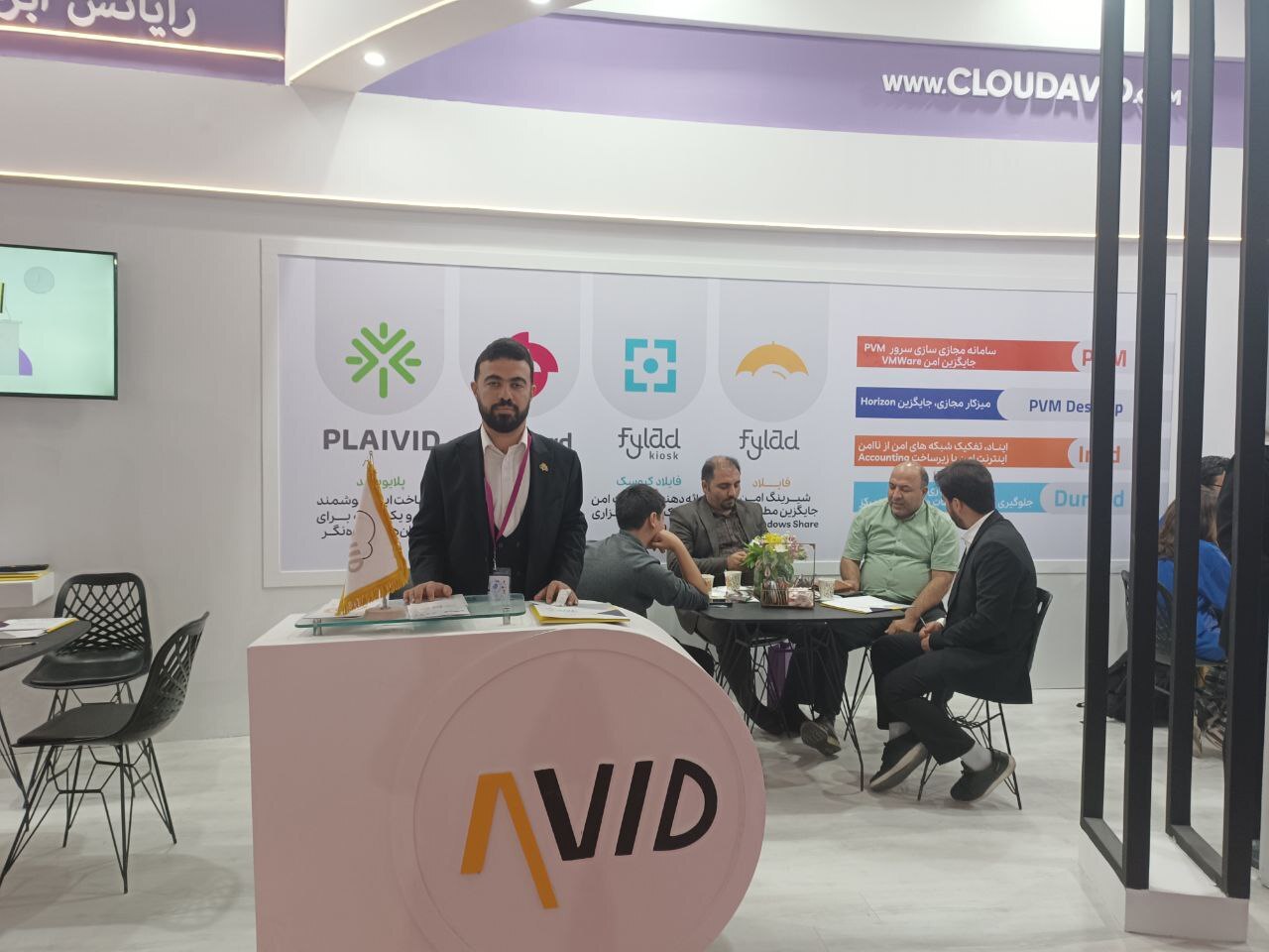 زیرساخت امن ایرانی، جایگزین نرم‌افزارهای خارجی در نمایشگاه الکامپ