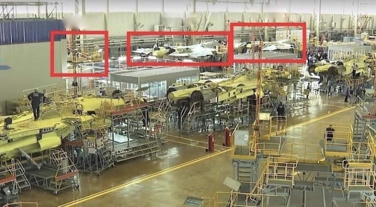 تصاویر منتخب از خط تولید جنگنده سوخو 35 روسی، رهگیر آینده نیروی هوایی ارتش ایران تصاویر منتخب از خط تولید جنگنده سوخو 35 روسی، رهگیر آینده نیروی هوایی ارتش ایران