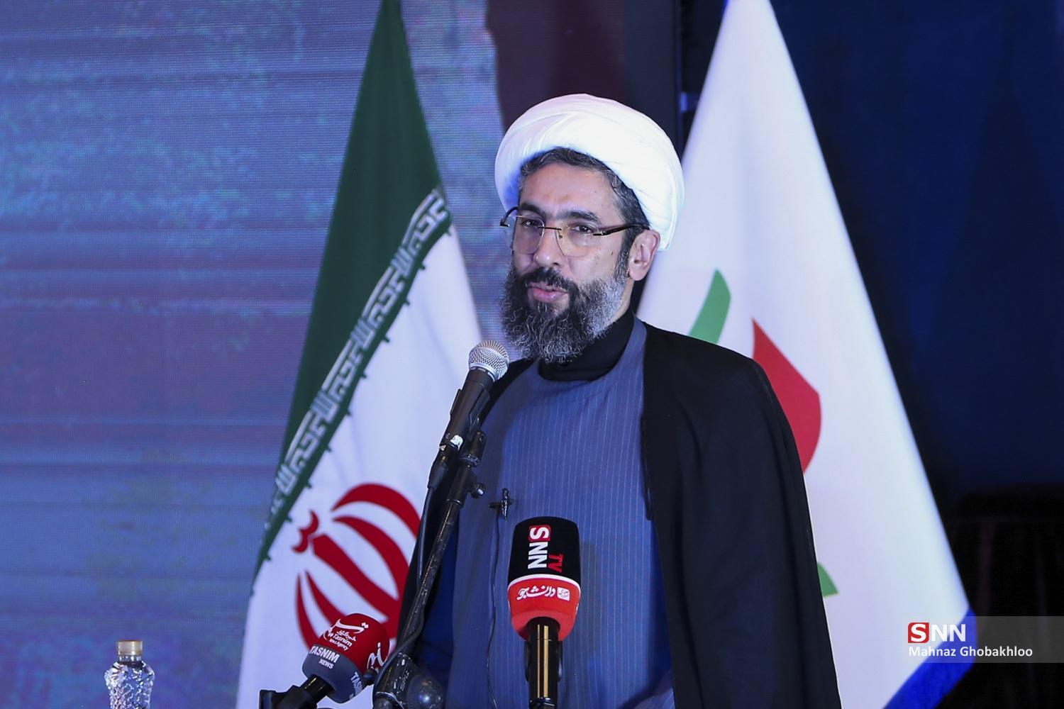 حجت الاسلام رستمی: به زودی رئیس دانشگاه آزاد معرفی می‌شود + فیلم