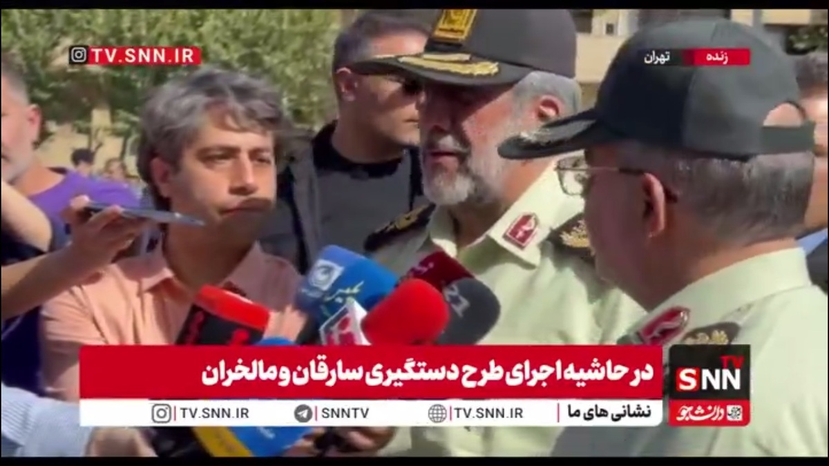 سردار محمدیان: هنگام استفاده از گوشی همراه آن را محکم در دست بگیرید