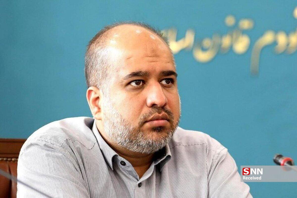 علی خضریان: سه کشور اروپایی به عراقچی گفتند ما هم مثل آمریکا غنی سازی صفر درصد را قبول داریم +فیلم