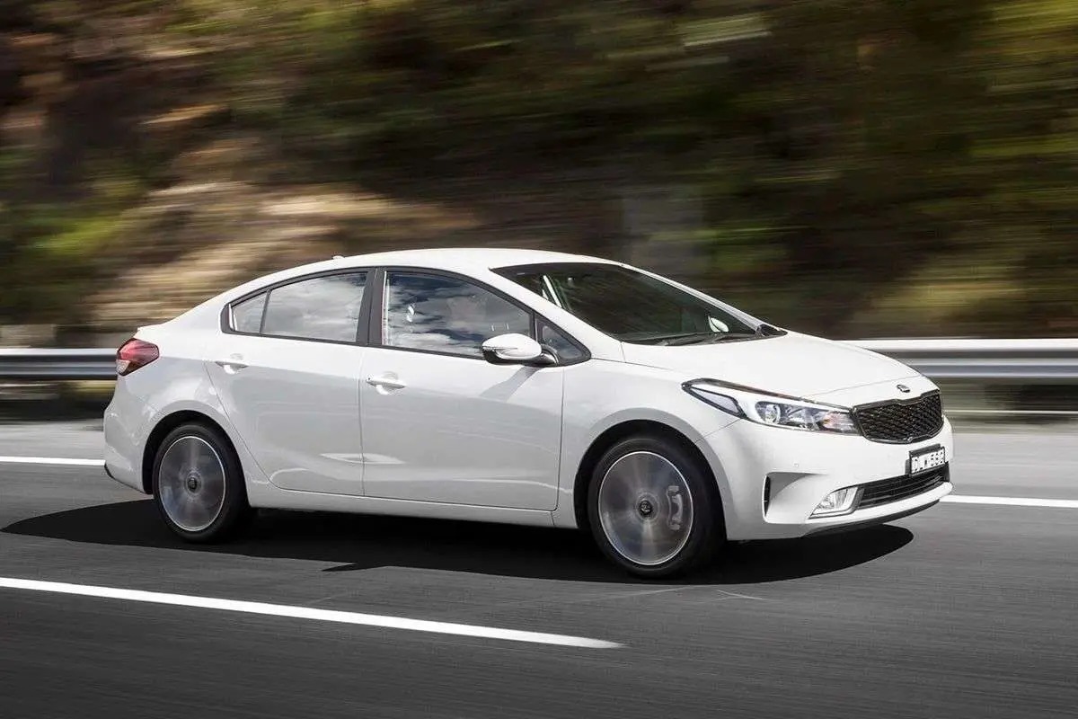 نسخه جدید سراتو با نام K۳ در بازار ایران / المانهای اسپرتی با زبان کیا + عکس