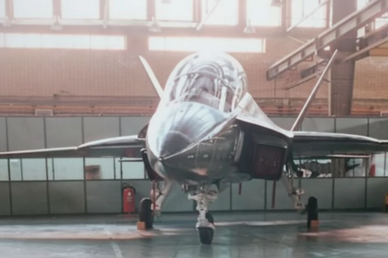 5 حقیقت از ناشناخته ترین جنگنده ساخت ایران/ سرنوشت جنگنده شفق چی شد؟ 5 حقیقت از ناشناخته ترین جنگنده ساخت ایران/ سرنوشت جنگنده شفق چی شد؟